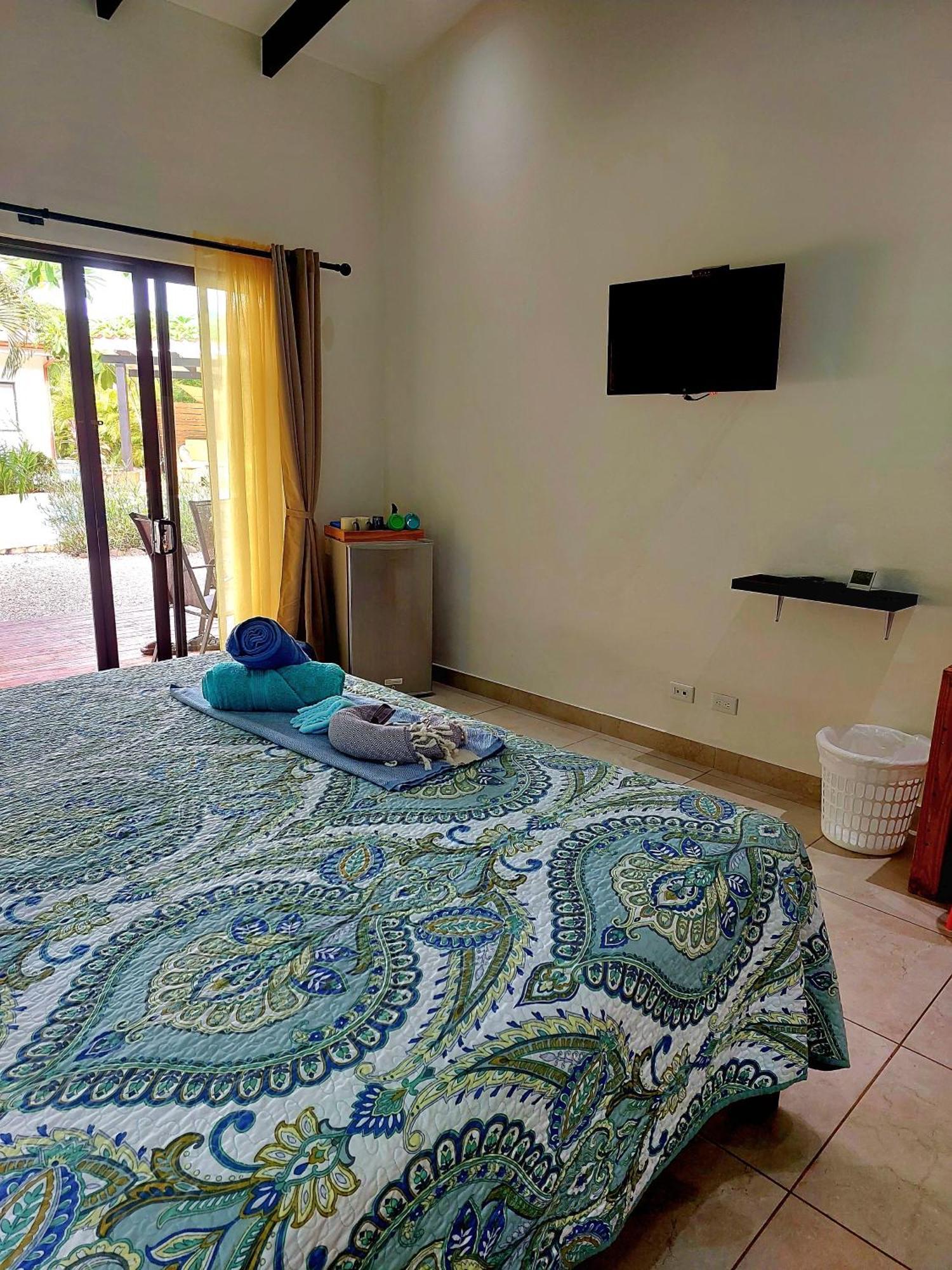 Surfside Mar Y Posa Hotel Playa Flamingo Exterior photo